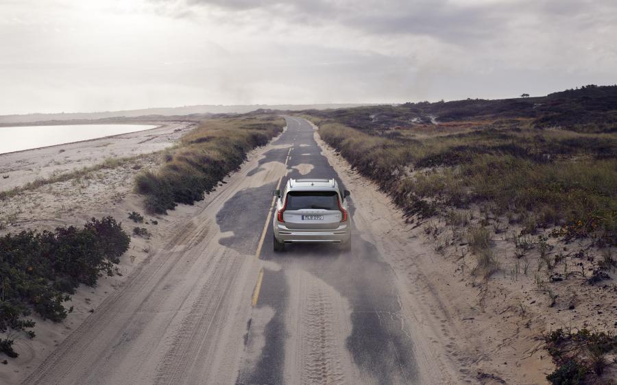  Volvo XC90 T8 Twin Engine Inscription 2019 года  (WW) (фото 11 из 23)